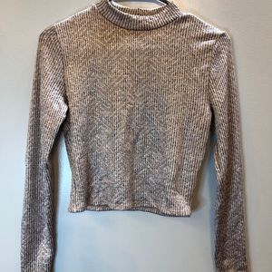 Crop top sweater
